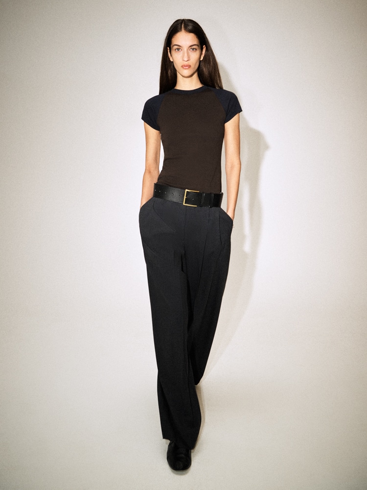 スリムフィット コットンTシャツ